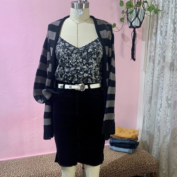 Volcom ~ striped cardigan ~ S - Picture 2 of 12